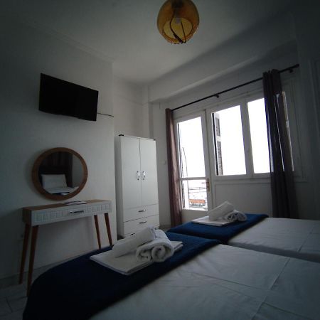 Omiros Rooms Chios Town Extérieur photo